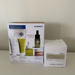 Korres Skincare Set with Olive Green and Pine Volumizinf Serum Cream
